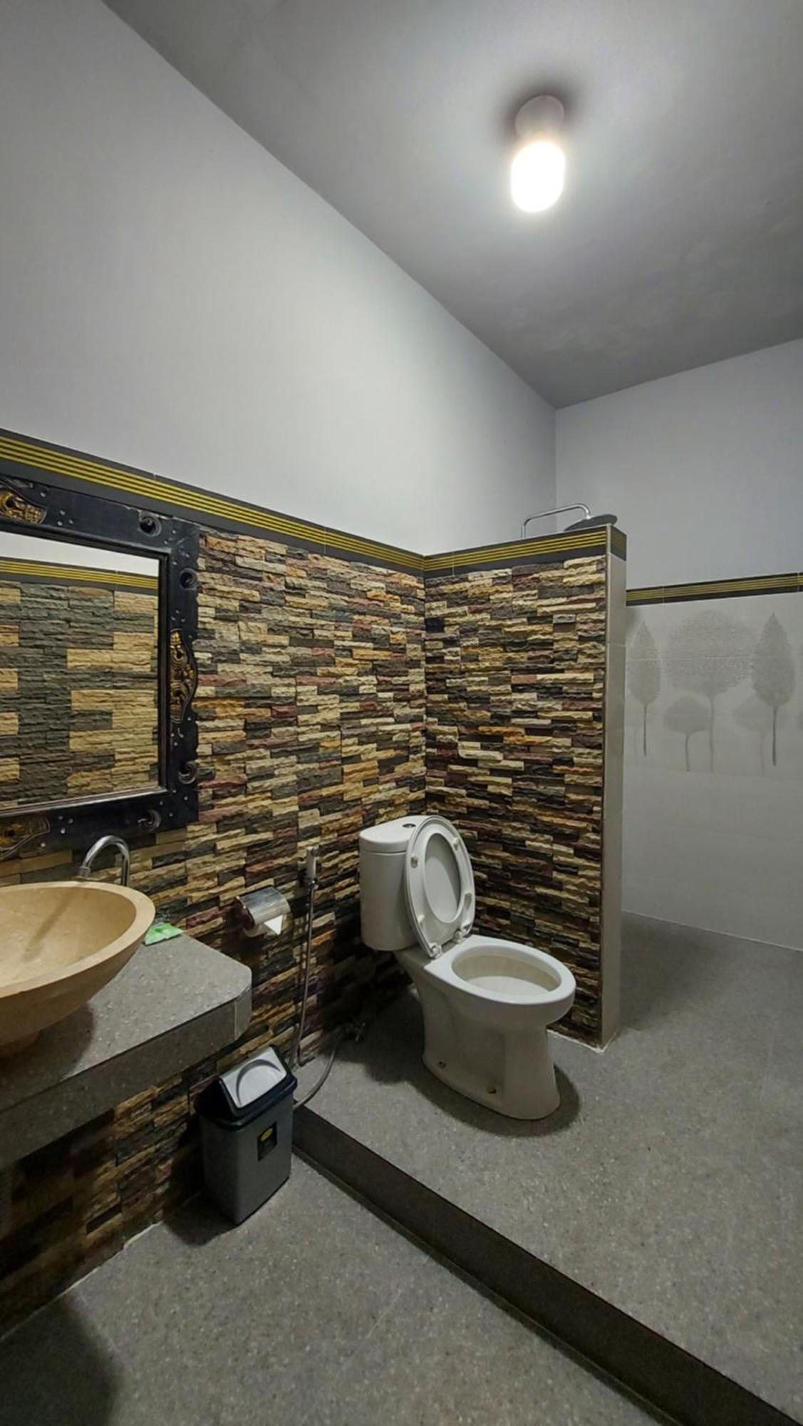 Hotel Shri Ganesh Lovina  Ngoại thất bức ảnh